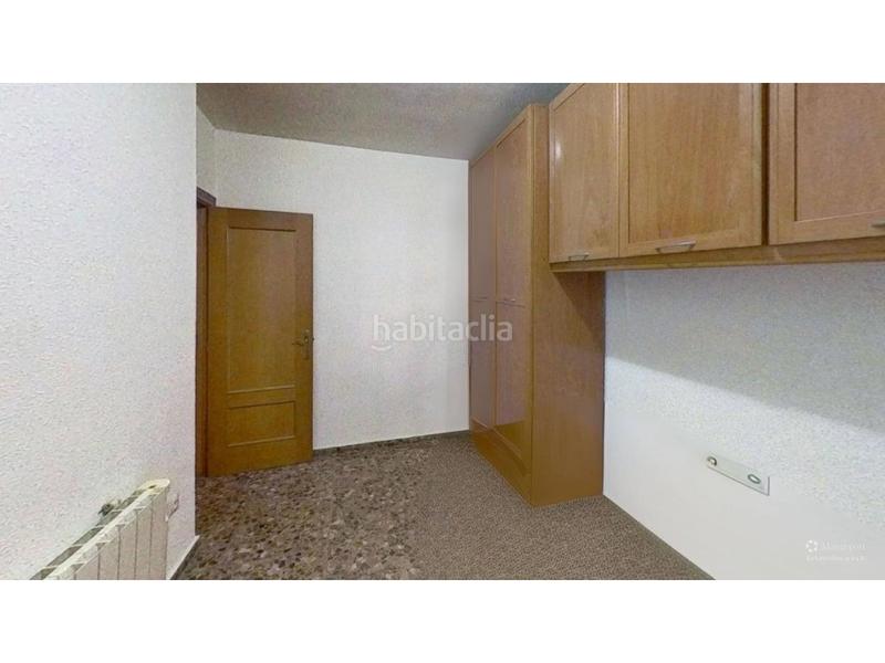 Foto a7c6716a-ff6c-4c46-b79c-8271e4c82f06. Flat with parking in Catarroja