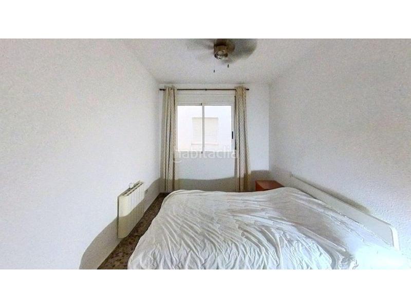 Foto c613e9bc-1548-4d16-90f2-ee462d7ce3c9. Flat with parking in Catarroja