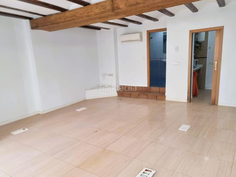 Foto 3da91f1b-e355-4427-8ae1-c3aff1ea0dd3. Alquiler estudio bajo comercial en el corazón de El Carmen en Valencia