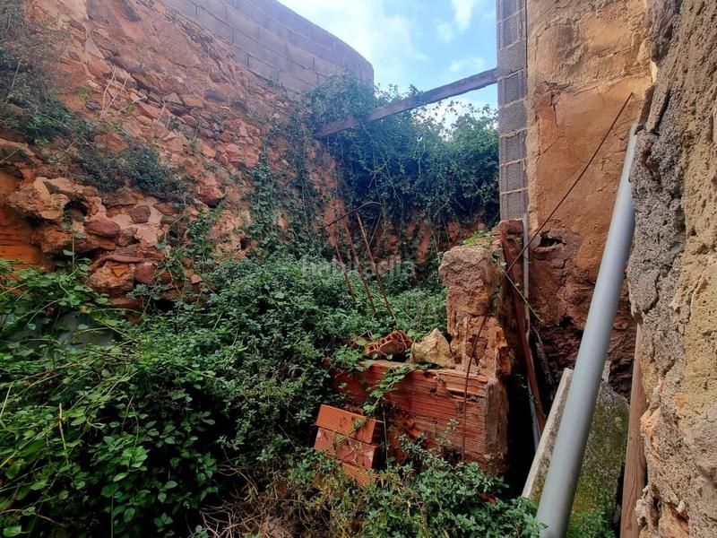 Foto 2d529eaa-5df6-4fc7-8169-6a2ef03d747f. Casa  de pueblo para reformar en Castellnovo