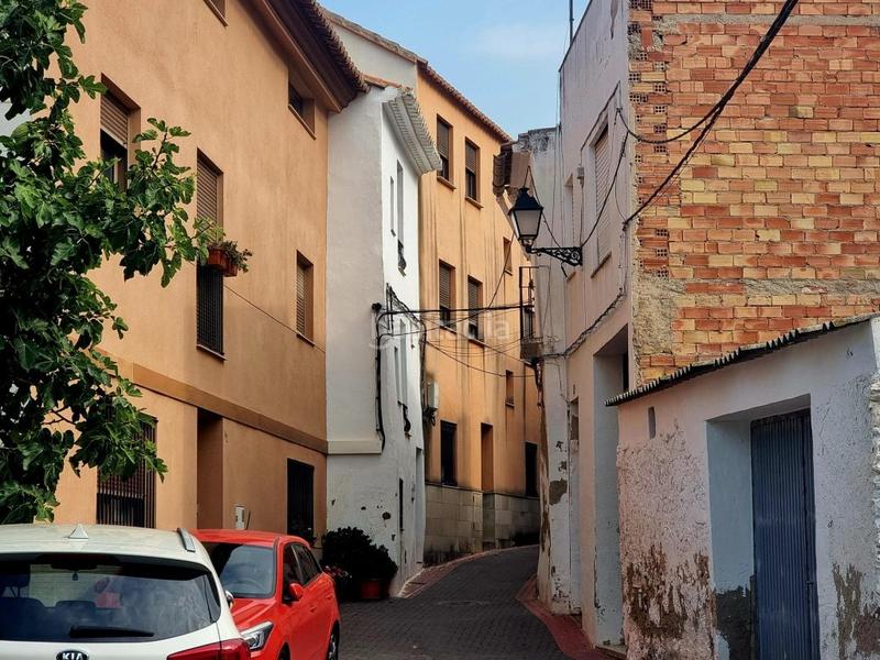 Foto 672955e5-3c3c-451a-8d97-8b6eea053f81. Casa  de pueblo para reformar en Castellnovo