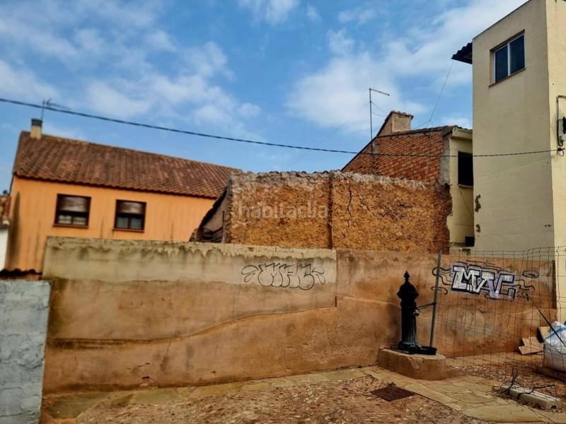 Foto 8bc00049-a767-4e1d-b28f-068179e5ba94. Casa  de pueblo para reformar en Castellnovo