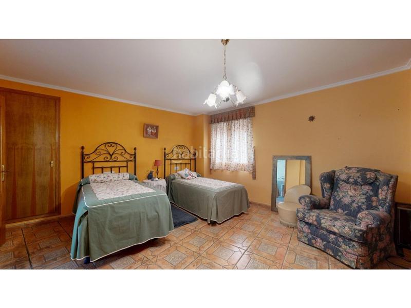 Foto 67a7c5c9-340a-4a4d-b06f-4564a37f0baa. Casa amb calefacció aparcament a Segorbe