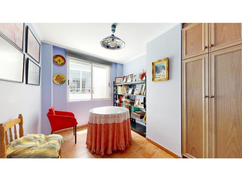 Foto c1742ed9-a913-46c3-8f1e-b8c5a9c6988c. Casa amb calefacció aparcament a Segorbe