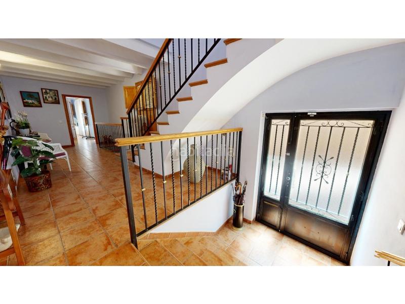 Foto d2caca76-aa05-4047-935d-2ac1eef146c4. Casa amb calefacció aparcament a Segorbe