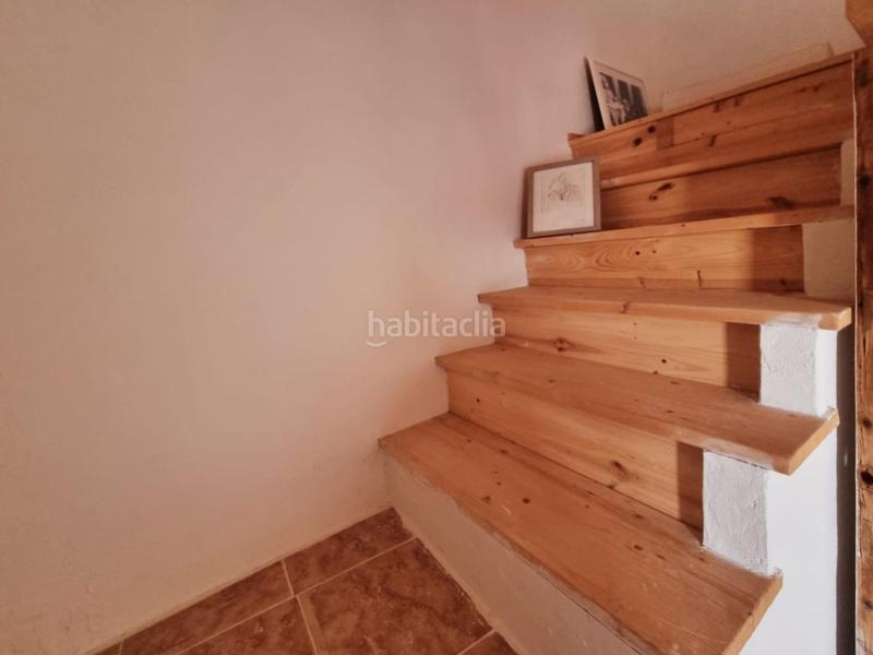 Foto 58968c4f-b2d6-4469-baa3-efa552d4db7a. Casa con riscaldamento in Gátova