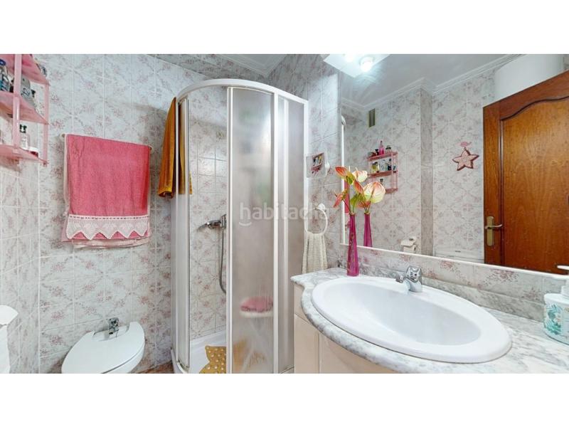 Foto 025531c7-3165-43ff-bf0b-136542040f59. Appartamento in Barrio Benicalap Valencia