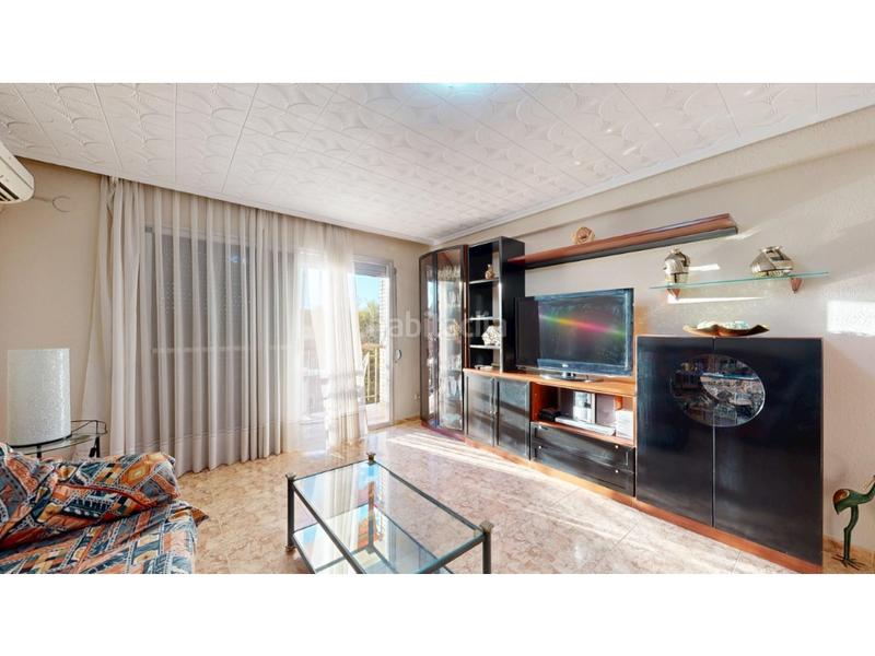 Foto 23014e89-5d3b-4472-a406-55c214088eff. Appartamento in Barrio Benicalap Valencia