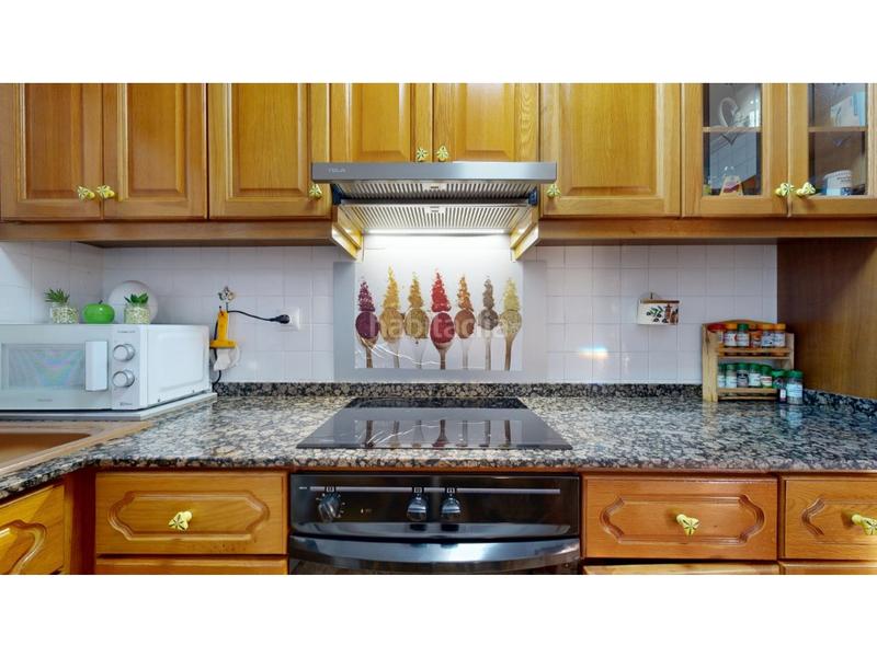 Foto 23becd0f-cf15-4c1c-8146-4cf084341699. Appartamento in Barrio Benicalap Valencia