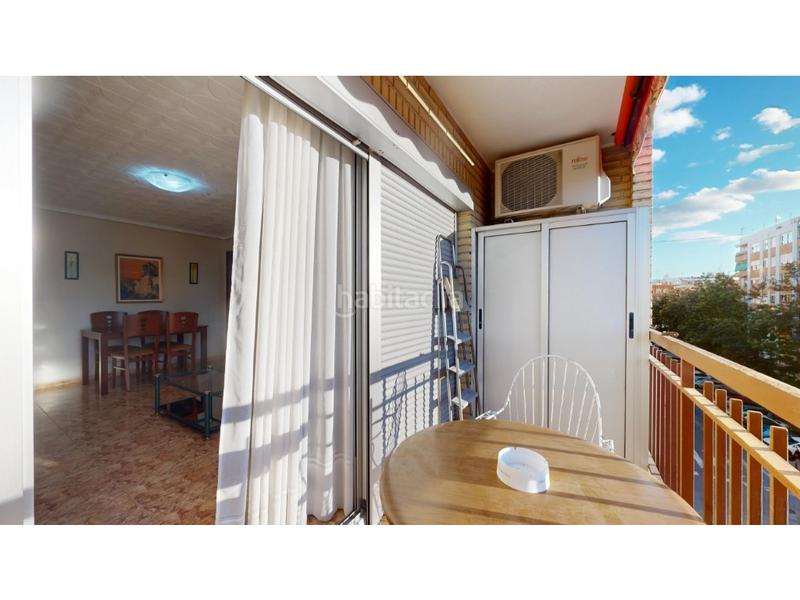 Foto 262c90fb-a212-4a50-85ad-5e916a8666b1. Appartamento in Barrio Benicalap Valencia