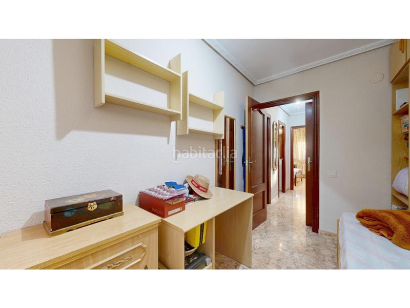 Foto 867a6361-156c-47f4-b172-f66c445742ce. Appartamento in Barrio Benicalap Valencia