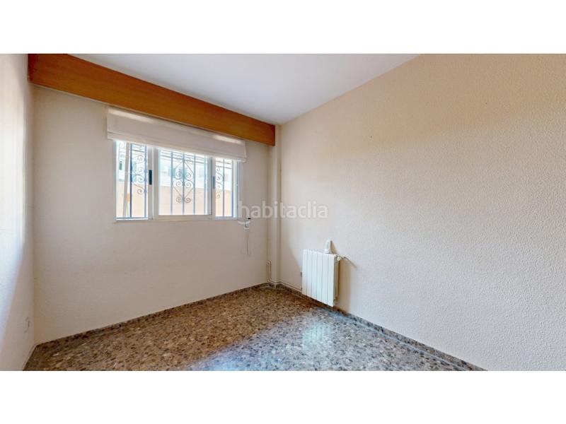 Foto 19077c80-ee56-44ad-9b73-5cf9ec929161. Etagenwohnung mit parking in La Raïosa Valencia