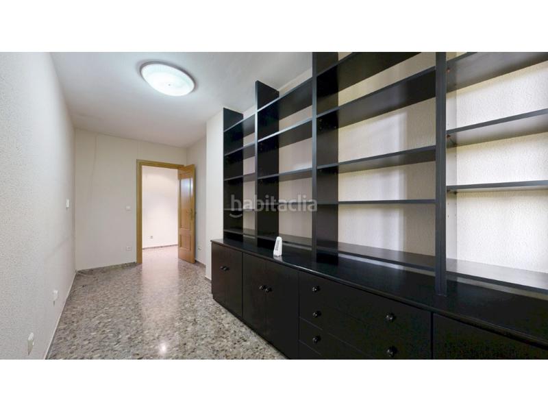 Foto 5d8c2664-d6e2-4aab-9af0-0e6263383127. Etagenwohnung mit parking in La Raïosa Valencia