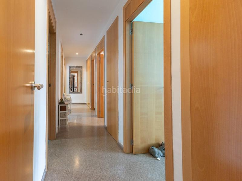 Foto b5eec186-3407-496b-acf9-c29a1bfcfbd3. Etagenwohnung mit parking in Casco Antiguo Llíria