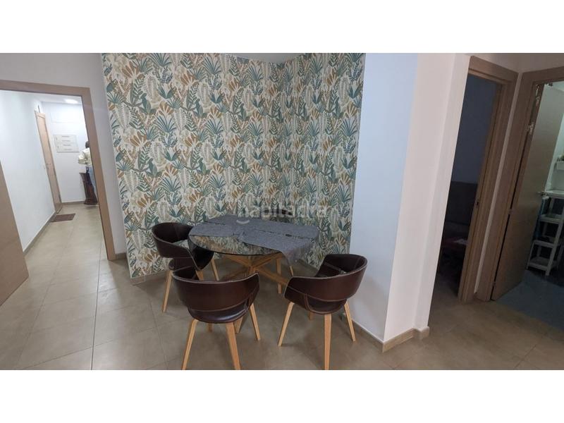 Foto 12b6559e-259e-4c29-bb80-09d1e6ef0d12. Pis amb aparcament a Zona Calle Valencia Torrent