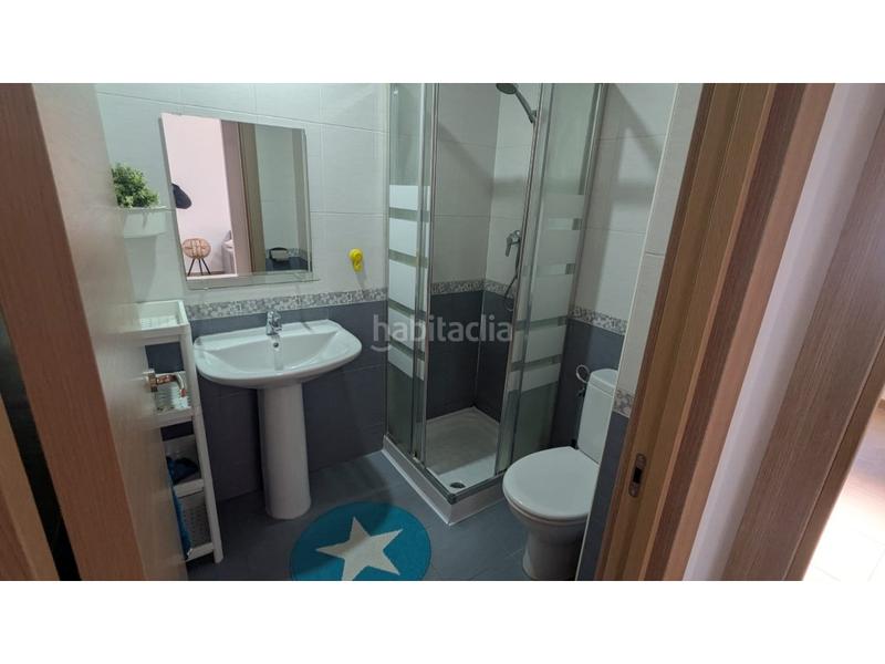 Foto 2650a759-d78d-4889-b3ec-c920eaf09937. Pis amb aparcament a Zona Calle Valencia Torrent