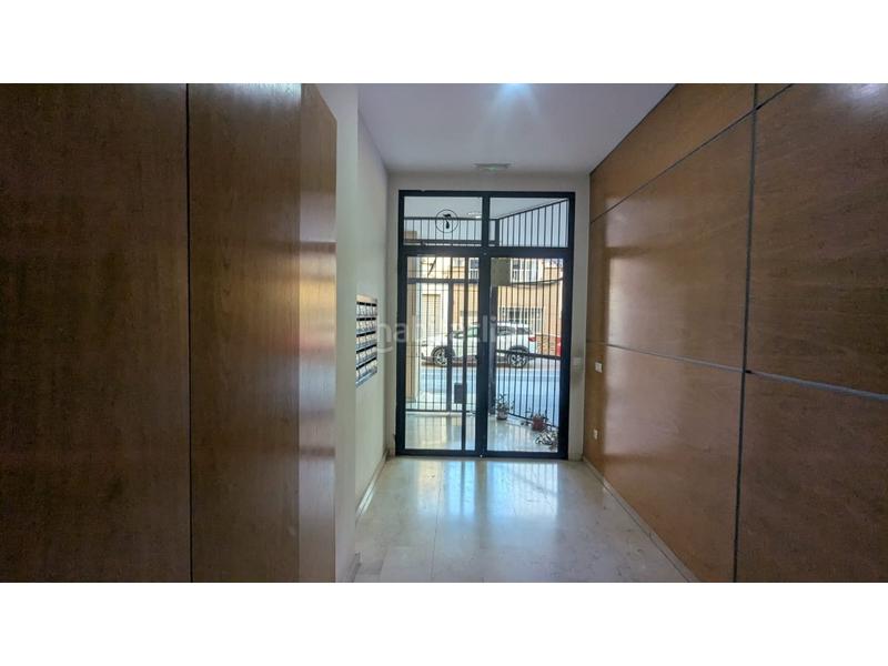 Foto 2747d4cc-b355-42eb-891d-459a08288630. Pis amb aparcament a Zona Calle Valencia Torrent