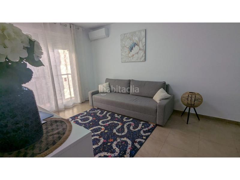 Foto f5f06b89-546b-4003-be5f-e4a841a3a6f5. Pis amb aparcament a Zona Calle Valencia Torrent