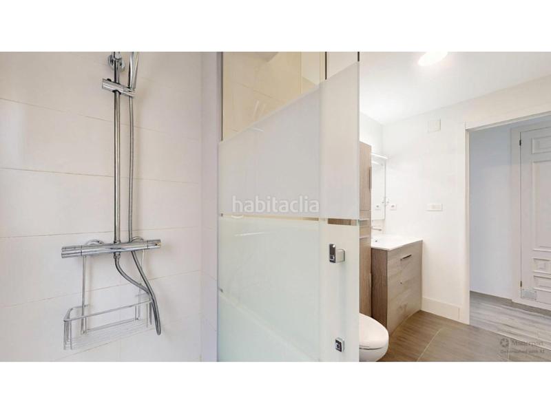 Foto 04e60b83-7e92-4eaf-a2f6-0080b0563363. Pis a Zona Avenida al Vedat Torrent