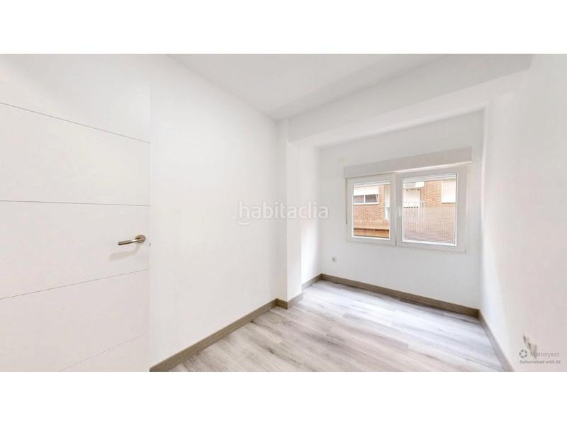 Foto 089ecd90-3778-4930-8827-0a983f129ab5. Pis a Zona Avenida al Vedat Torrent