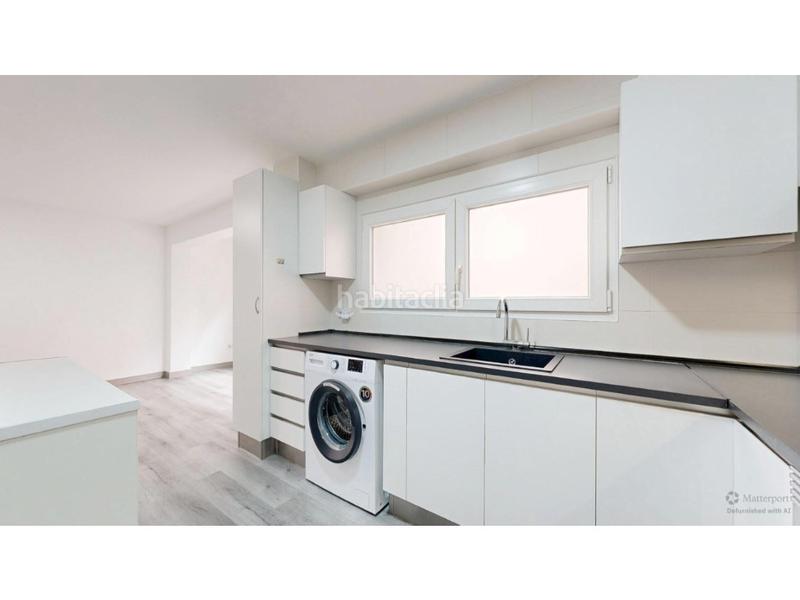 Foto 6f1d0eb8-e17f-4dc2-82e0-0cdb0fd2fd53. Pis a Zona Avenida al Vedat Torrent