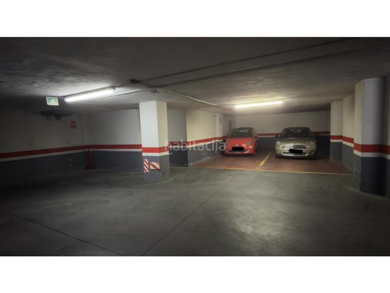 Foto 5b8b9690-c5d7-4639-9949-399285977bf8. Car parking in Penya-Roja - Avda. Francia Valencia