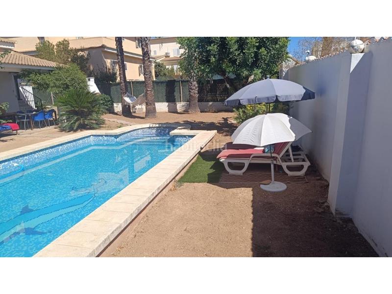 Foto 0d7803c2-ef93-44d4-b40f-7d6acb292339. Maison avec parking dans Entrepinos Eliana (l´)