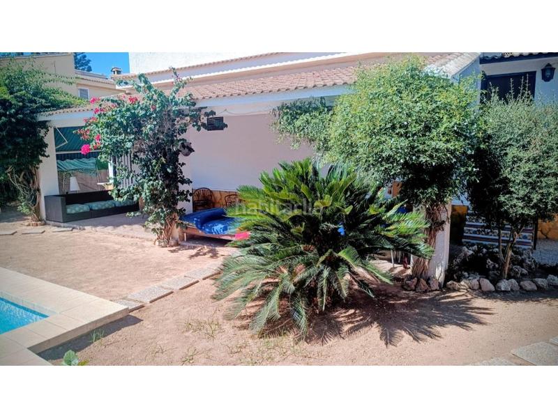 Foto 18e5becc-b356-4519-9c26-384f8bd51dd0. Maison avec parking dans Entrepinos Eliana (l´)