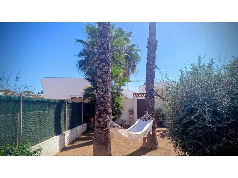 Foto 1cf47b14-4ca8-432e-8eba-a7dc54c2cf26. Maison avec parking dans Entrepinos Eliana (l´)