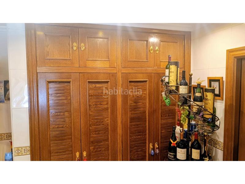 Foto 22a2a604-bdb6-47ae-b1ae-7634a6068592. Maison avec parking dans Entrepinos Eliana (l´)