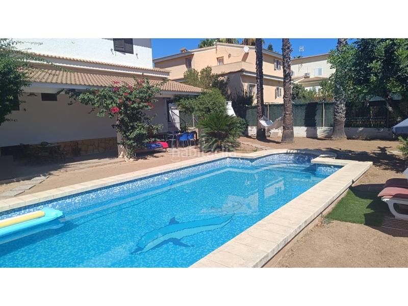 Foto 41af4b56-fc6c-4a7b-a196-b71cc07fd495. Maison avec parking dans Entrepinos Eliana (l´)