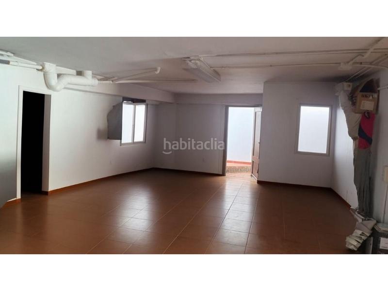 Foto 42ae41f9-9b25-465d-a699-e8fb3fa493a4. Maison avec parking dans Entrepinos Eliana (l´)