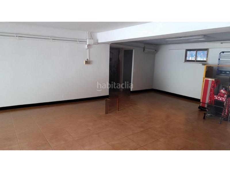 Foto 818d3353-7eef-4552-a4c0-09d2b3449656. Maison avec parking dans Entrepinos Eliana (l´)