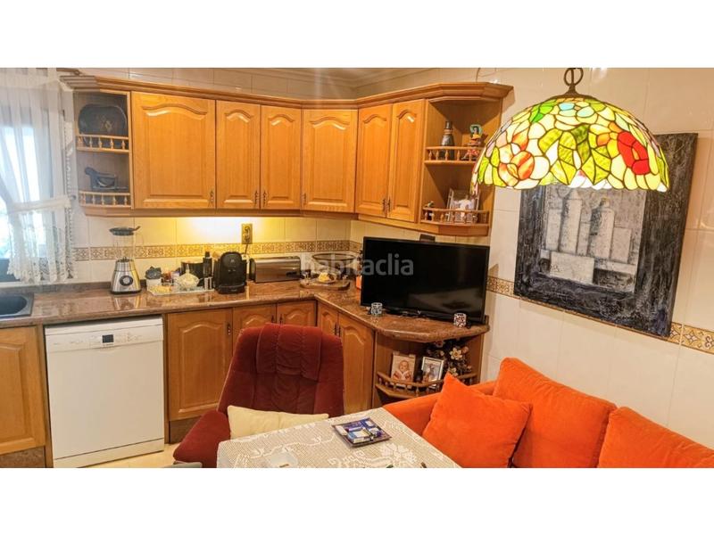 Foto 8ce752a4-15b2-45b8-8c38-57c0e1241a16. Maison avec parking dans Entrepinos Eliana (l´)