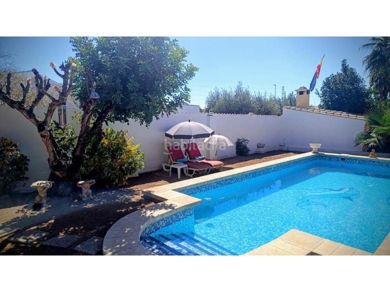 Foto a24a075a-0443-4624-bfe8-8d7d19a03c2b. Maison avec parking dans Entrepinos Eliana (l´)