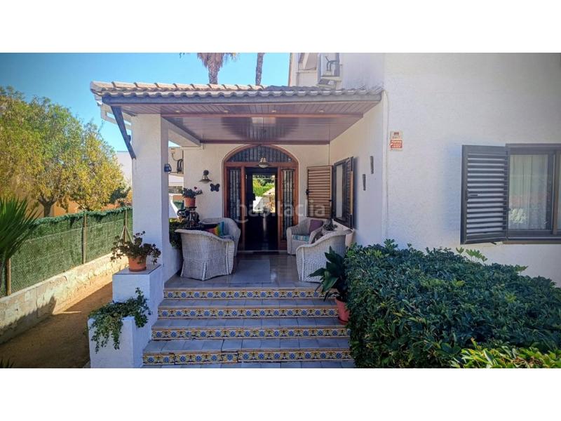 Foto bea5026d-da9a-42f9-822a-e60cd1a7217b. Maison avec parking dans Entrepinos Eliana (l´)