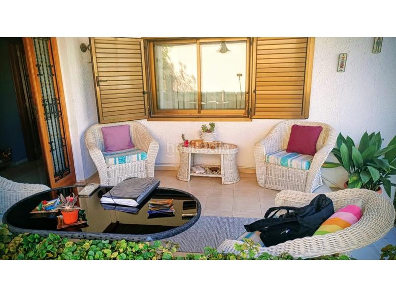 Foto edd28aed-7a15-4761-aebd-f57a350abc77. Maison avec parking dans Entrepinos Eliana (l´)