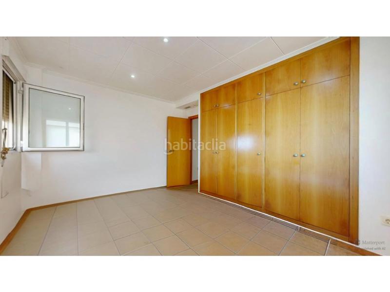 Foto 4377e8cf-c996-4425-ba69-914fd70d9b25. Chalet con parcheggio in El Marenyet Cullera