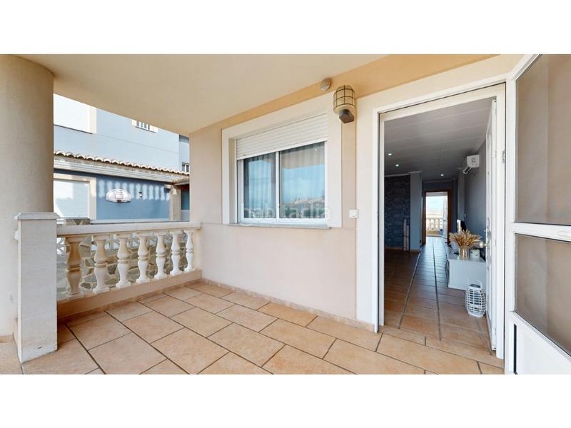 Foto 5c76d80b-bb05-4875-b449-56aaaf9fa32e. Chalet con parcheggio in El Marenyet Cullera