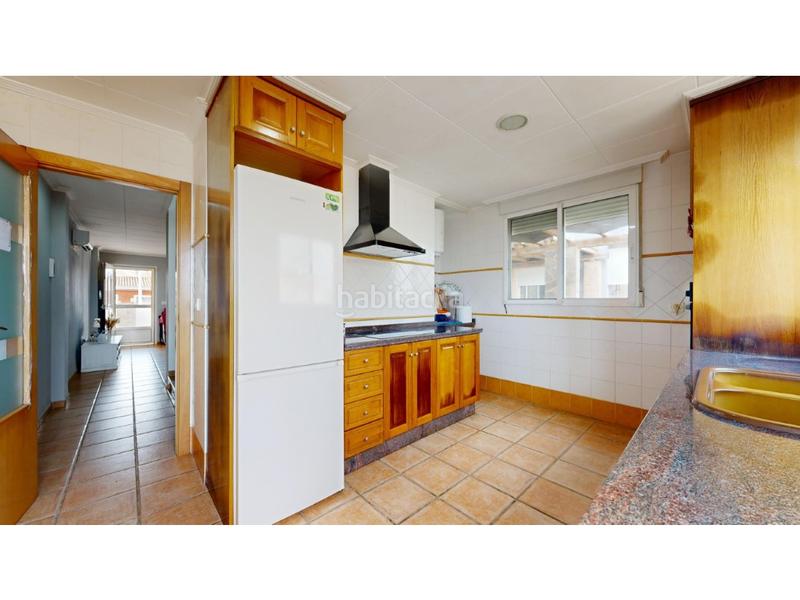 Foto 9732088b-9a0f-4bc0-89b6-5fba8ff32a34. Chalet con parcheggio in El Marenyet Cullera