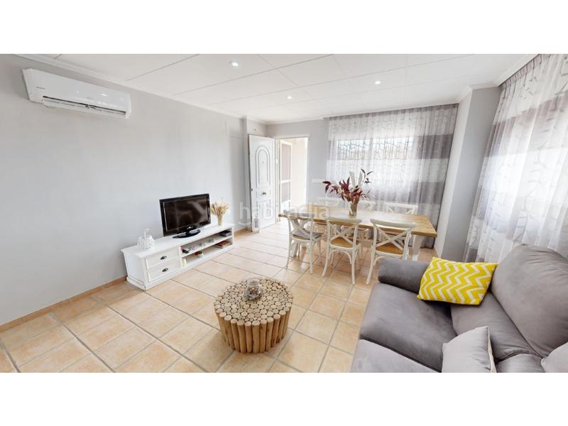 Foto c75d376c-397b-47ff-b9f8-4762adfea505. Chalet con parcheggio in El Marenyet Cullera