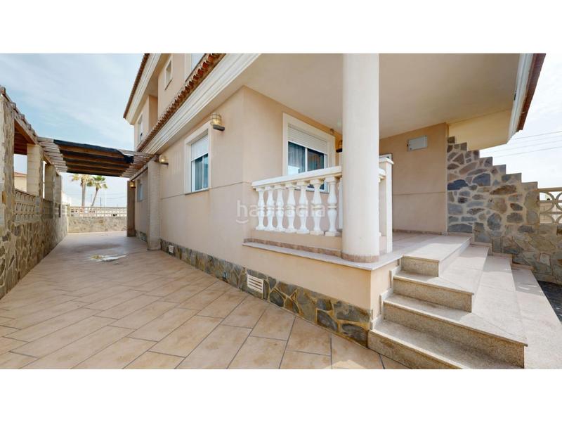 Foto ed904ae8-10c2-4dbb-a85f-db1f468da4eb. Chalet con parcheggio in El Marenyet Cullera