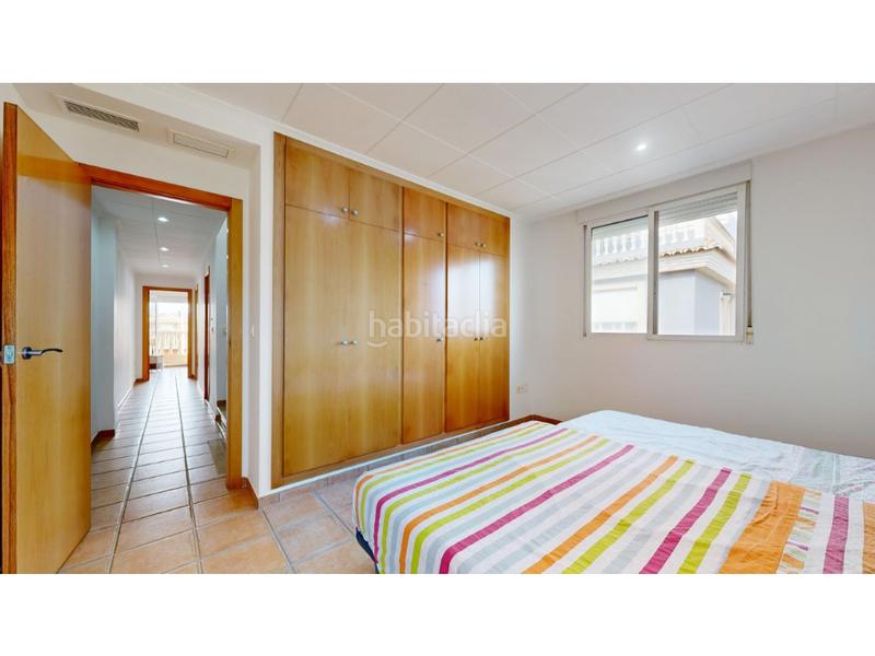 Foto f6881f61-5bd5-4c5b-898d-cec8351f8a98. Chalet con parcheggio in El Marenyet Cullera