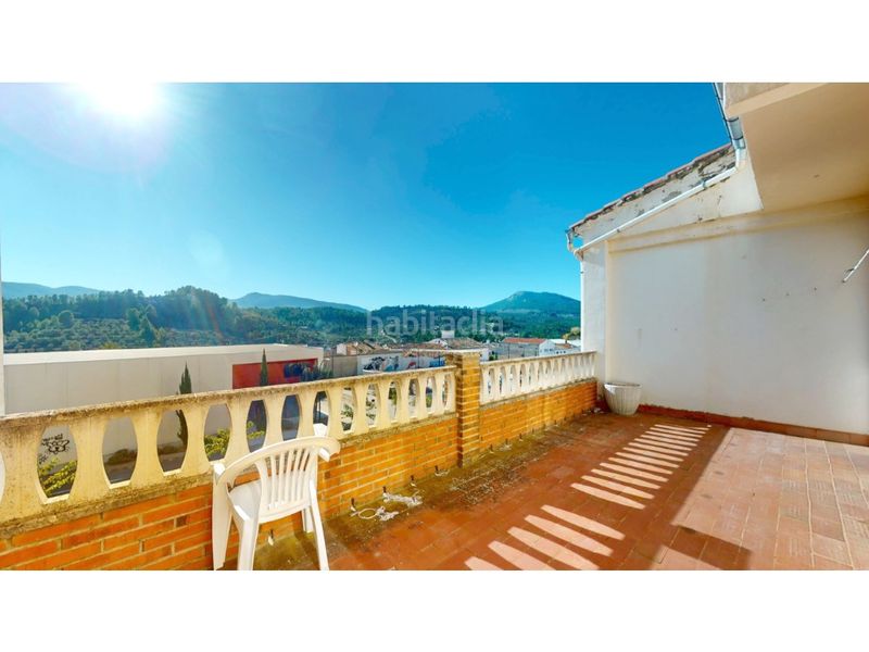 Foto 0c570b1b-e55f-451b-98a0-42ed58aa3151. Casa amb aparcament a Benilloba