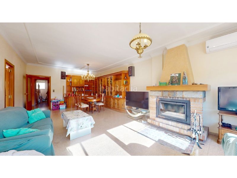 Foto 307a9148-6421-4462-a3fb-b6d2cfbc0411. Casa amb aparcament a Benilloba