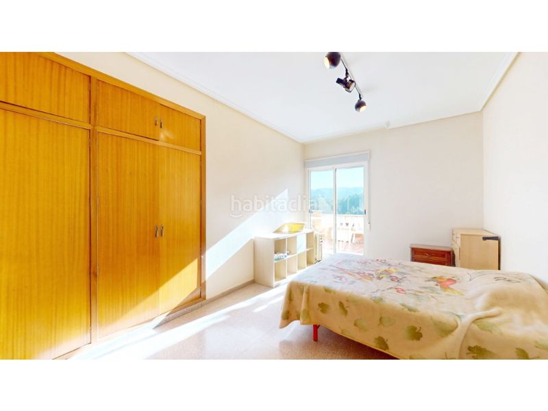Foto 63d83812-cbba-4c72-a796-a5ef71fb2def. Casa amb aparcament a Benilloba