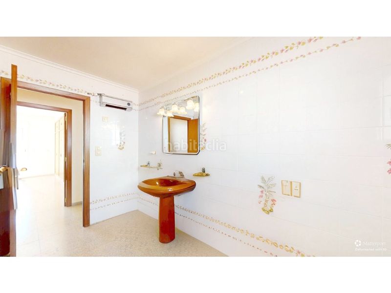 Foto 721bdbbc-93fb-42c4-a394-e5da8d528b4b. Casa amb aparcament a Benilloba