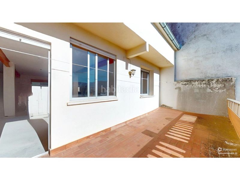 Foto 7c20b996-ce77-4292-800c-acd13251acd1. Casa amb aparcament a Benilloba