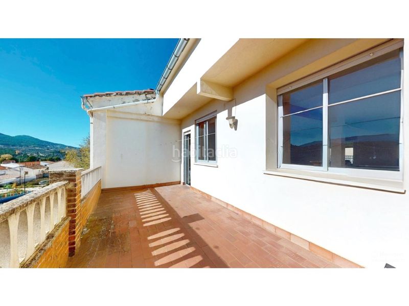 Foto e707b910-0b17-4d56-a6cd-81e8700968d4. Casa amb aparcament a Benilloba
