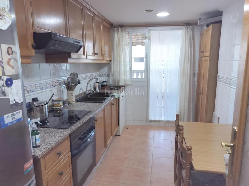 Foto 6afccbde-b8b3-41bf-b7de-62d1df9e37f0. Penthouse with parking in Centro Ciudad Paterna